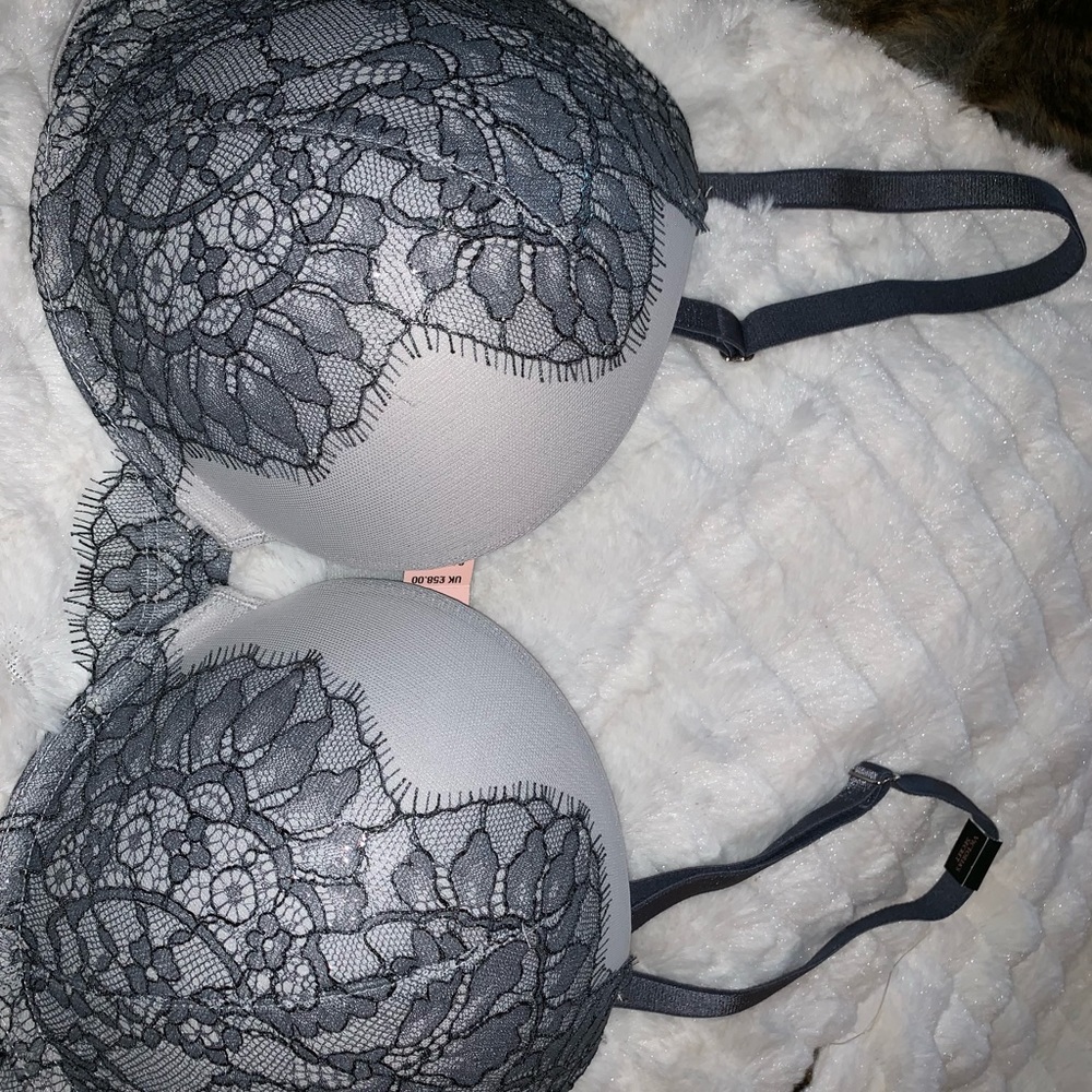 Victoria Secret Bra. 🛑Sold🛑